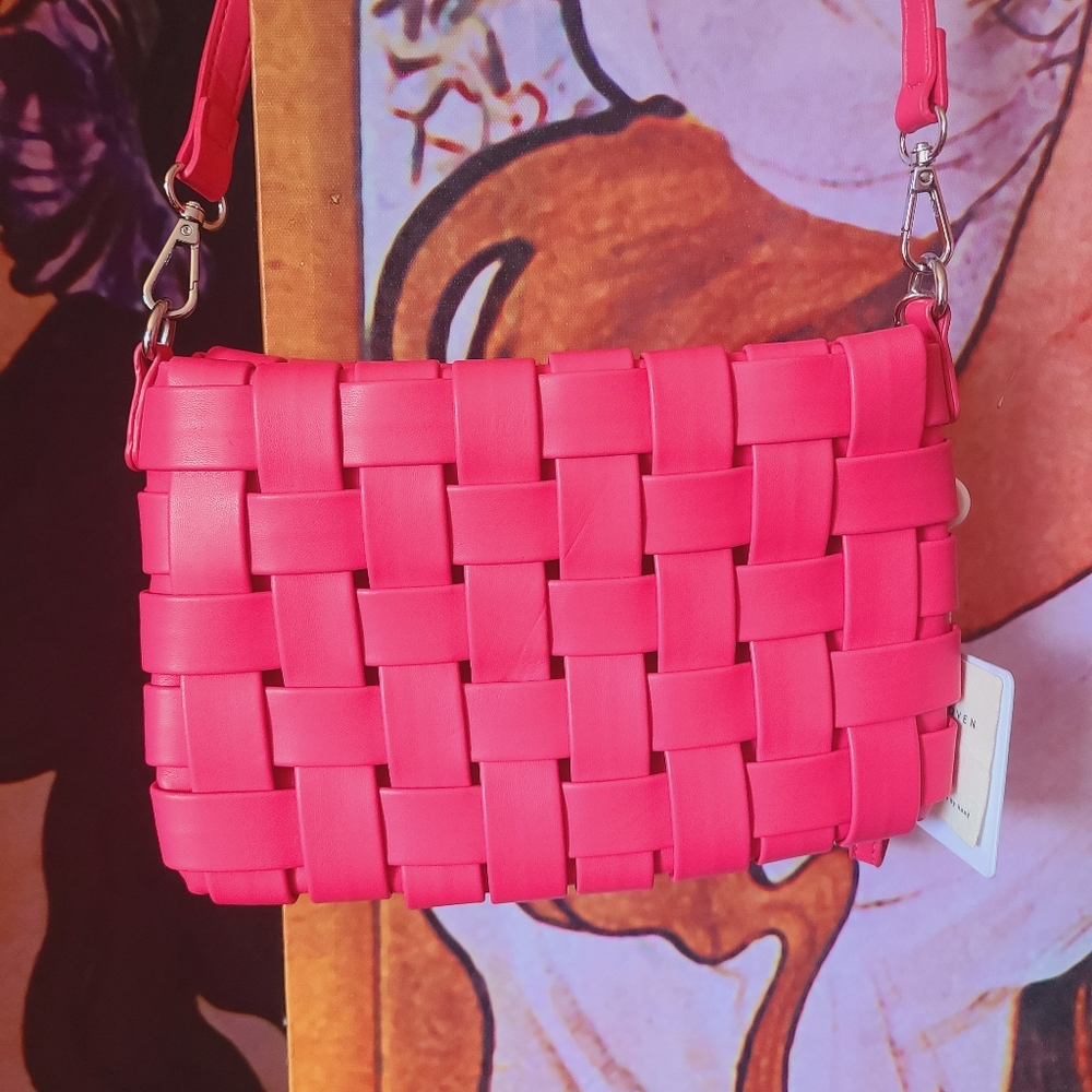 MMS Design Studio Woven Style Hot Pink/Fuchsia Convertible Crossbody Bag NWT